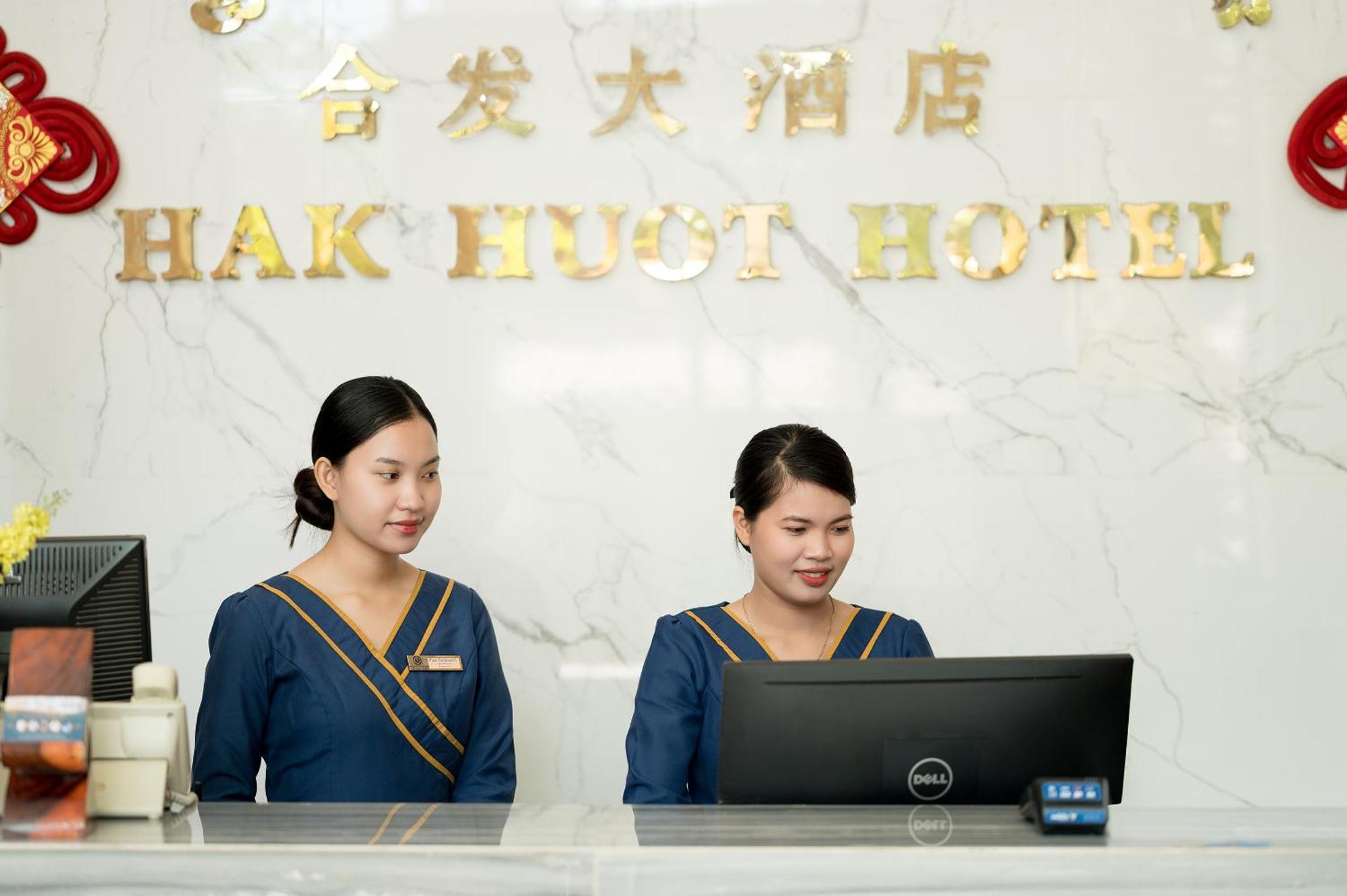 Hak Huot Hotel I Poipet Exterior photo