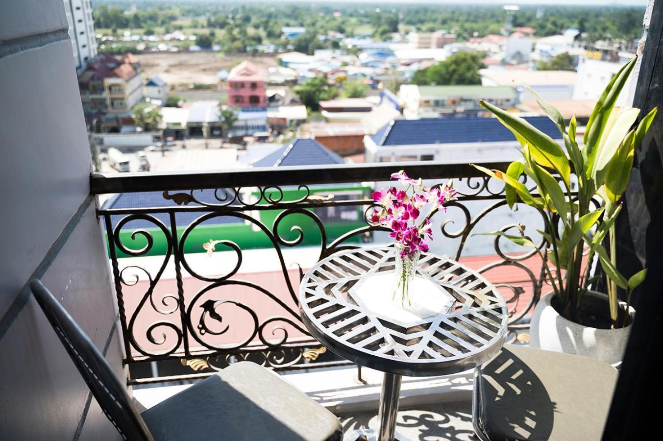 Hak Huot Hotel I Poipet Exterior photo